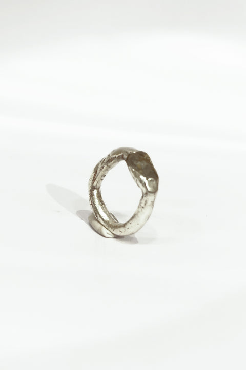 La bague Quartz blanc