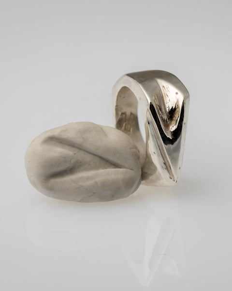 La Bague gravé dans le coeur